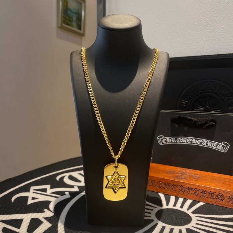 Ch**me He**ts necklaces